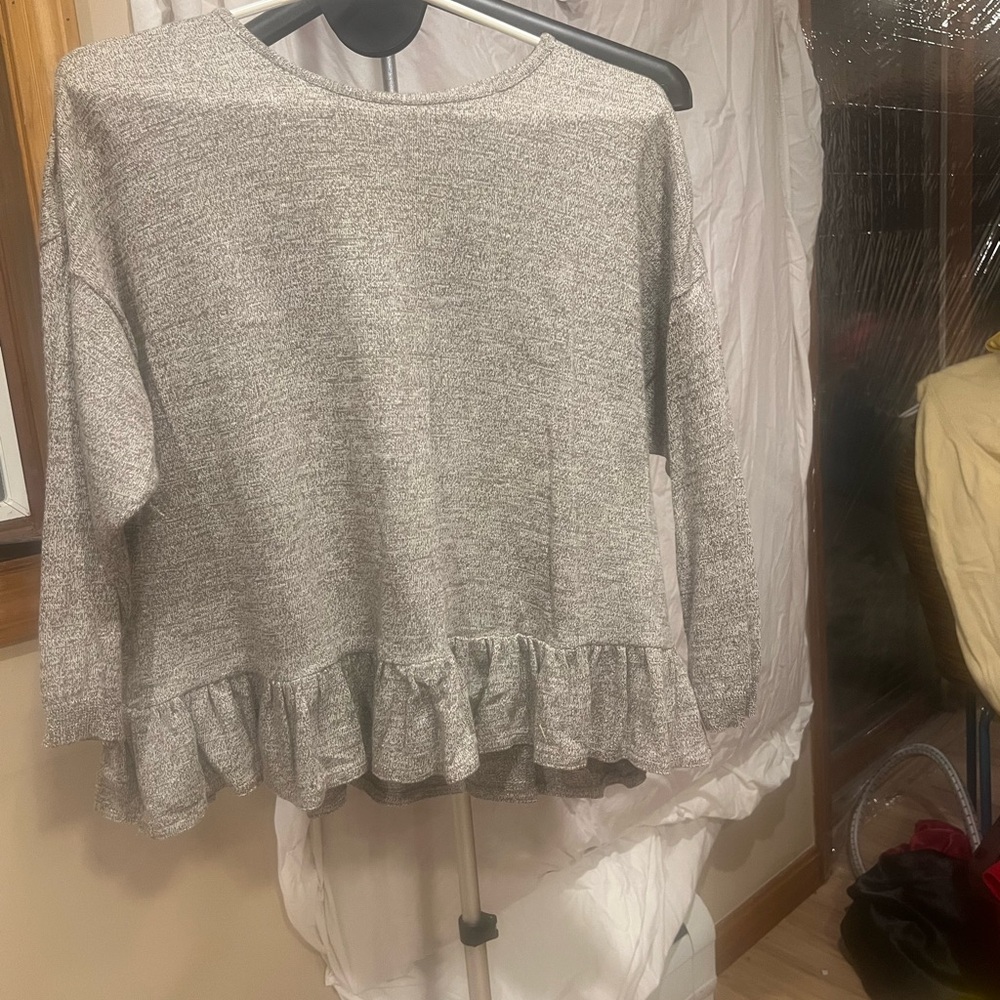 Joan Vass Heather Gray Ruffle Hem SweaterSkirt 2 piece set